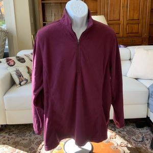Women’s half zip fleece pullover